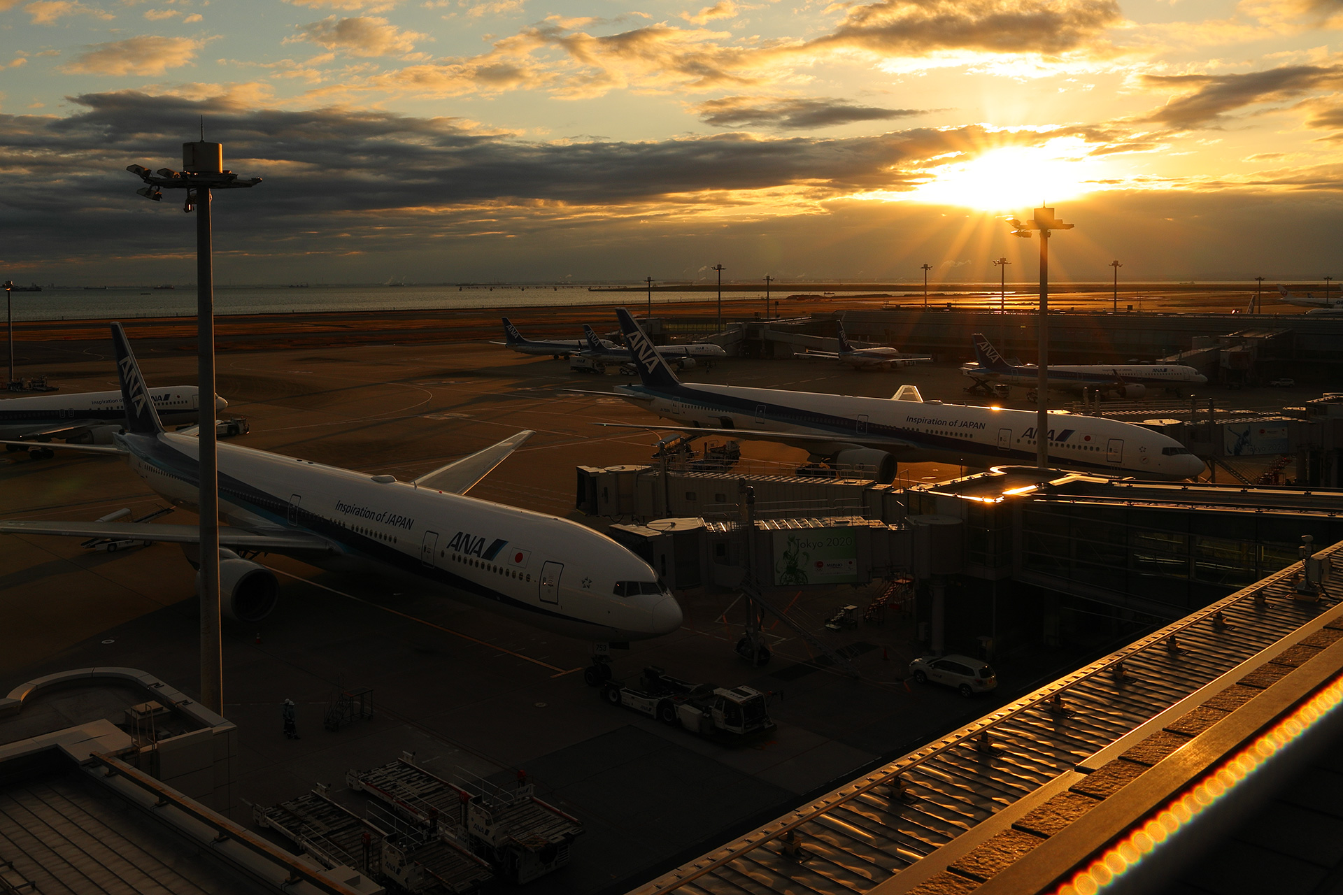 羽田空港の初日の出