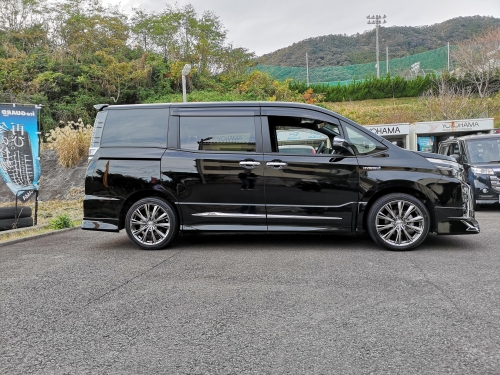 VOXY WEDS LEONIS WX 18インチホイール 装着～♪ | カーファッション 