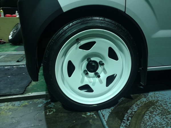 エブリィバン ESB TC01 15インチホイール 装着～♪ | カー