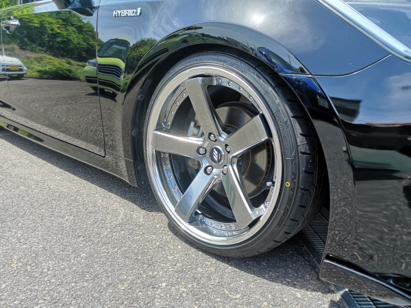 クラウンアスリート WORK BACK LABEL ZEAST BST2 19インチホイール