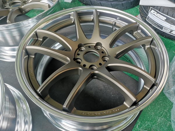 WORK WORKEMOTION CR2P アッシュドチタンカラー 入荷～♪ | カー