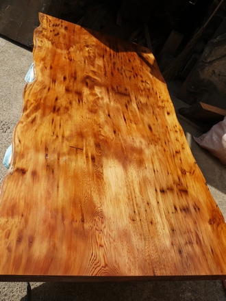 屋久杉の一枚板 | 千葉県柏市の無垢一枚板テーブル専門店、木楽木工房 