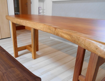 木製ナチュラルウッドテーブル一枚板 山桜一枚板テーブルを納品 | 一枚板ショールーム”ウッドランド柏