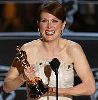 julianne moore oscar