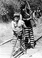 I AM A FUGITIVE FROM A CHAIN GANG 1