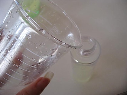 顔のくすみにヨーグルトの上澄み ホエイ で作る手作り化粧水の作り方 美人ブログ