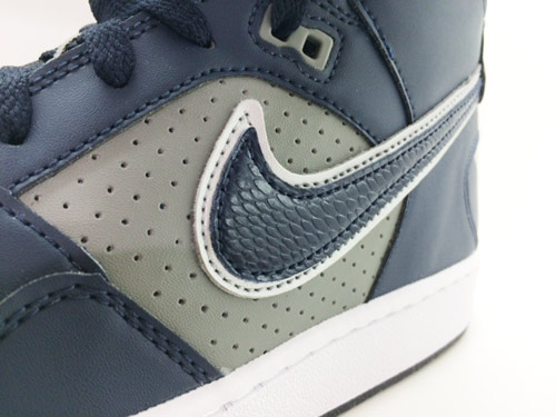 NIKE新作シューズ入荷!!!!! | DISSIDENTブログ NIKE新作シューズ入荷!!!!! | DISSIDENTブログ