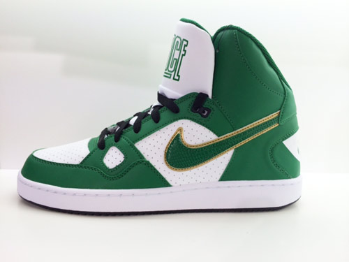 NIKE新作シューズ入荷!!!!! | DISSIDENTブログ NIKE新作シューズ入荷!!!!! | DISSIDENTブログ