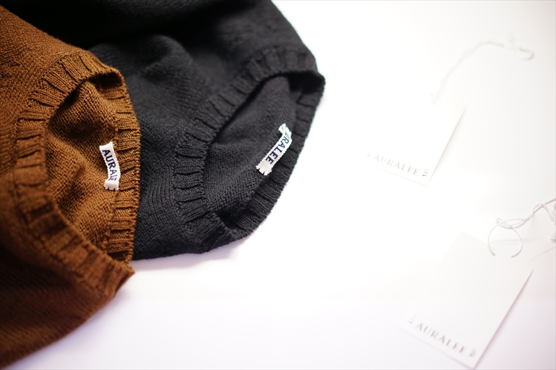 AURALEE UNEVEN WOOL CORD KNIT PO トップス