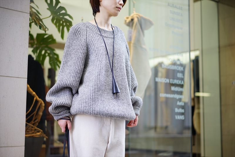 O Projectオープロジェクト Knitted Crew Neck/Grayのご紹介です 
