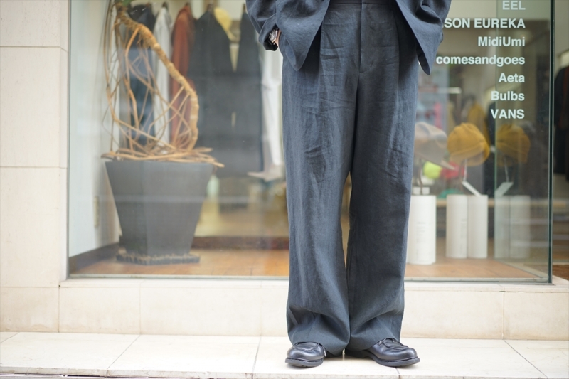AURALEE(オーラリー)の新作、WASHED LINEN JACKET/WASHED LINEN SLACKS