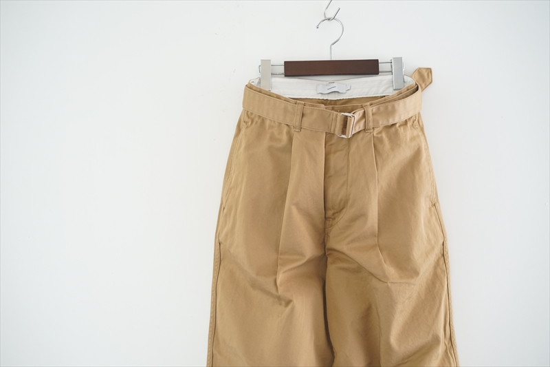 Graphpaper(グラフペーパー)の新作、Chino Belted Pantsのご紹介です ...