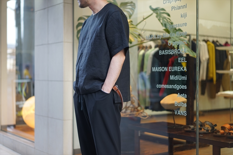 SUNSEA(サンシー)の新作、Linen Belted T/Brown/Black/のご紹介です