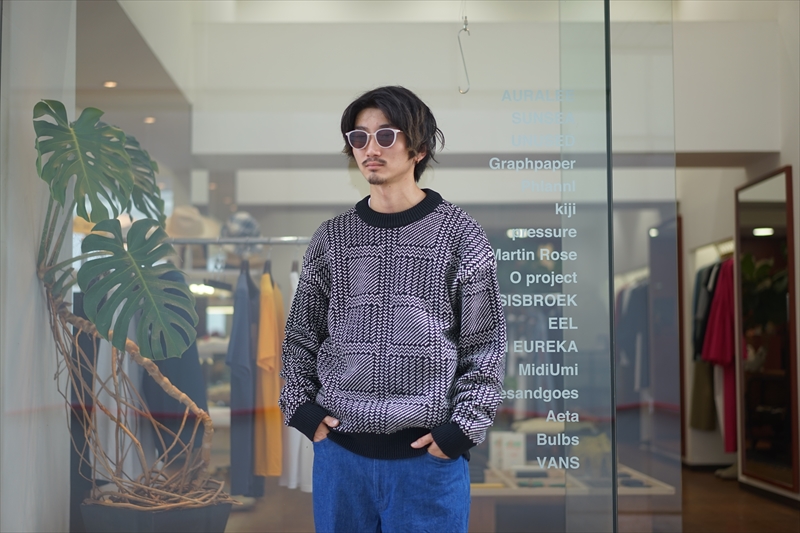 AURALEE(オーラリー)の新作、Hard Twist Merino Jacquard Knit Big P/O