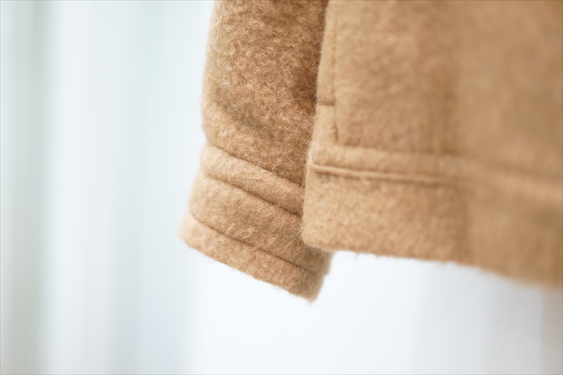 AURALEE(オーラリー)for womenの新作、BABY CAMEL BRUSHED