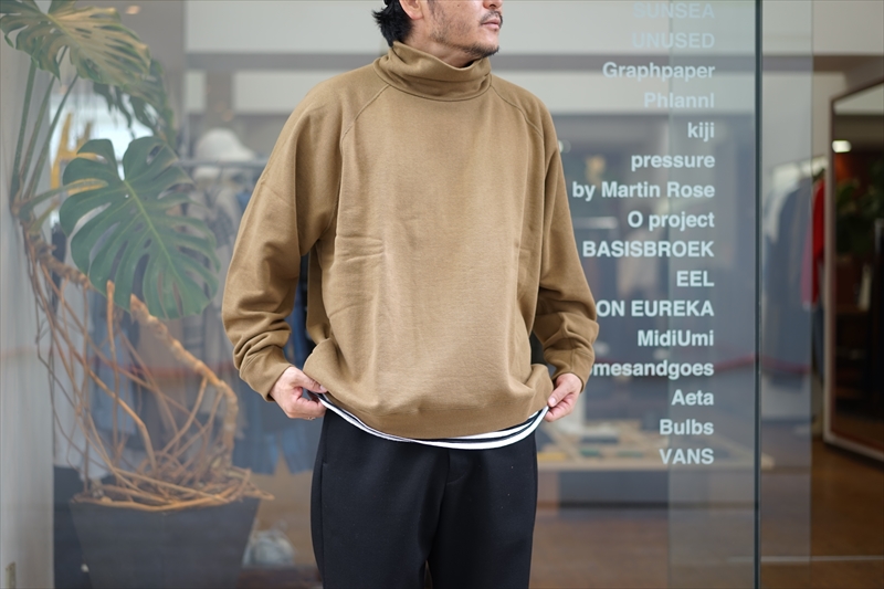 Graphpaper(グラフペーパー)の新作、LOOPWHEELER for GP Hi Neck Sweat/Raglan Sweatのご紹介です。  | BALUCA JOURNAL