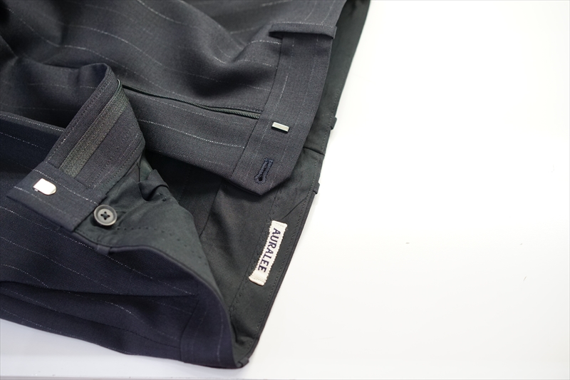 AURALEE(オーラリー)の最新作、Wool Silk Tropical Shirts