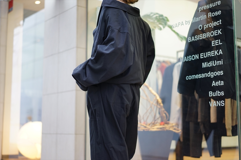 AURALEE(オーラリー)の新作、 Finx Hard Twist Gabardine Jumpsuitを