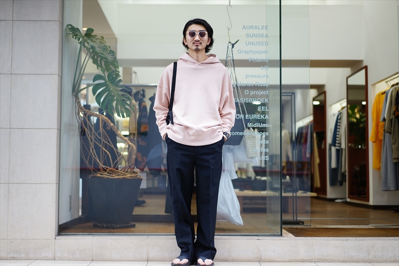UNUSED(アンユーズド)の新作、Wool Silk Slacksのご紹介です