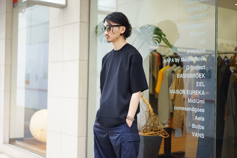 AURALEE(オーラリー)の新作、Light Nylon Fatigue Pantsのご紹介です