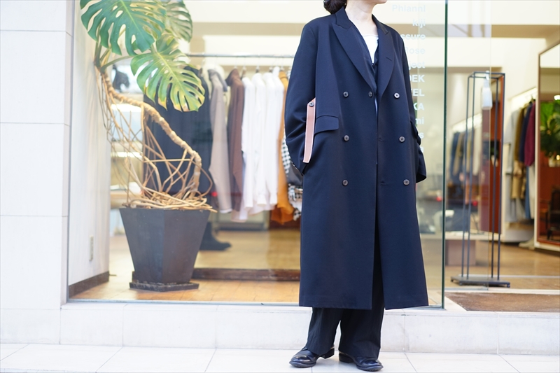 SUNSEA(サンシー)20AW Collectionの新作、BK DOUBLE-BREASTED COATを ...