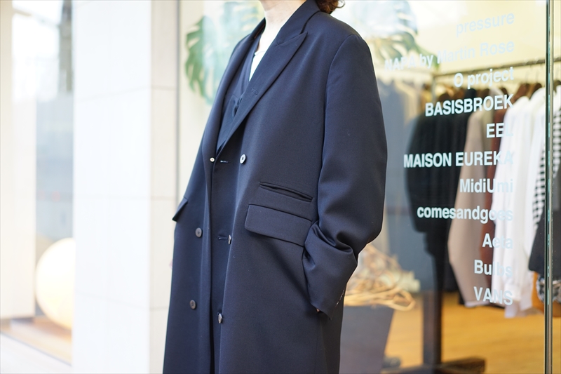 SUNSEA(サンシー)20AW Collectionの新作、BK DOUBLE-BREASTED COATを