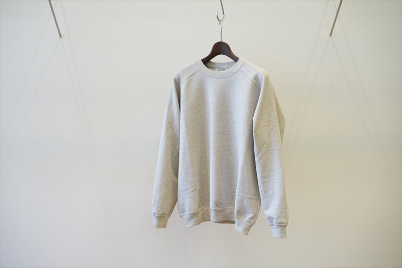 美品✨オーラリー SUPER SOFT SWEAT BIG P/O 1 ベージュ SUPER SOFT HEAVY SWEAT P/O (A8AP01GU) | DIVERSE / カットソー