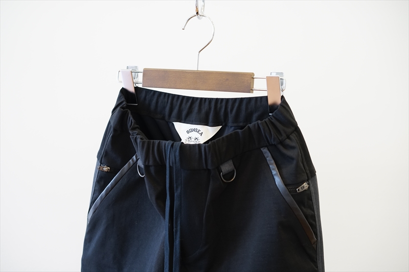 SUNSEA(サンシー) 21SS Collectionの新作、Flea Market Pants/Blackの 