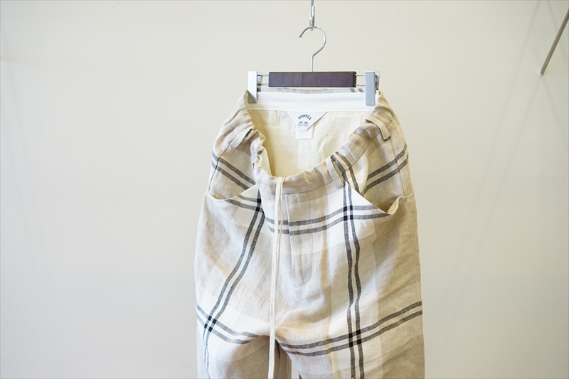 SUNSEA(サンシー)21SS Collectionの新作、LINEN CHECK WIDE PANTS