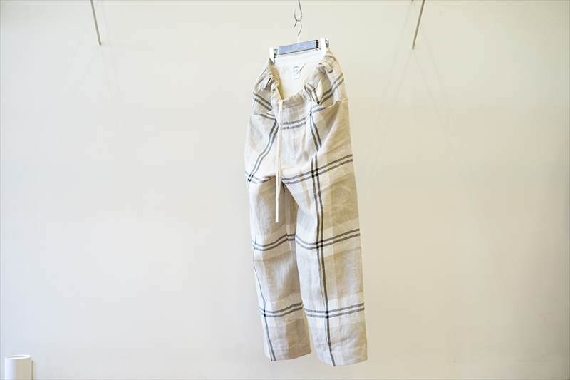 SUNSEA(サンシー)21SS Collectionの新作、LINEN CHECK WIDE PANTS 