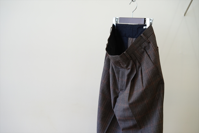 AURALEE(オーラリー)21AW Collectionの新作、BLUEFACED WOOL CHECK 