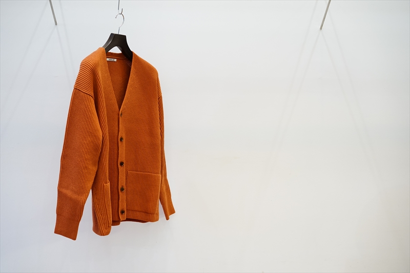 AURALEE(オーラリー)SUPER FINE WOOL RIB KNIT BIG CARDIGAN/BLACKを