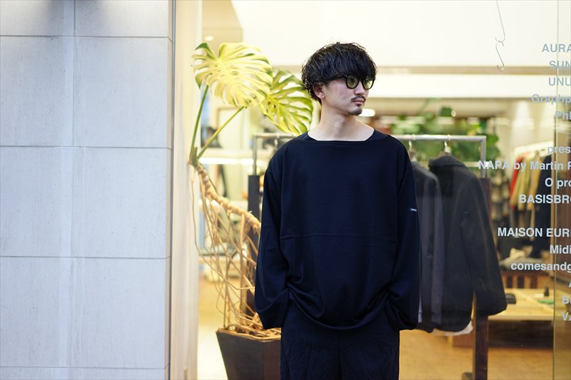 今までのバスクシャツの概念を壊してくれる、ニューベーシック。outil