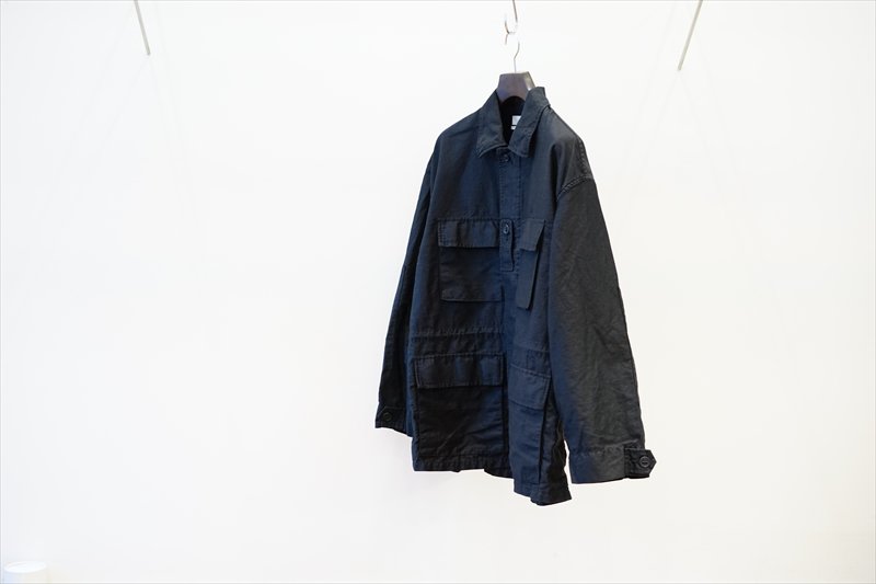 これからの時期に重宝するコットン/リネン素材のライトアウター