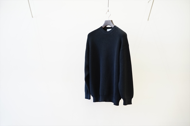 Graphpaper(グラフペーパー)の新作、Suvin Loose Rib Crew Neck Knit
