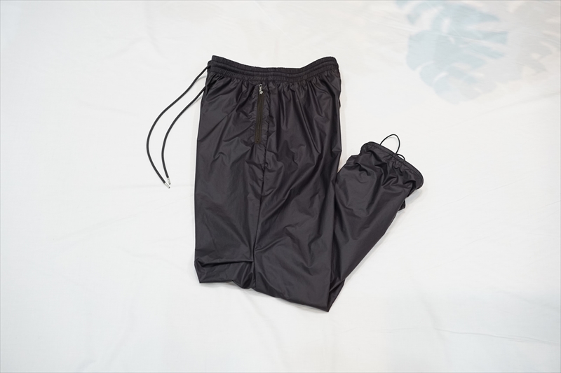 UNUSED Tuck Nylon Pants3回程着用しました