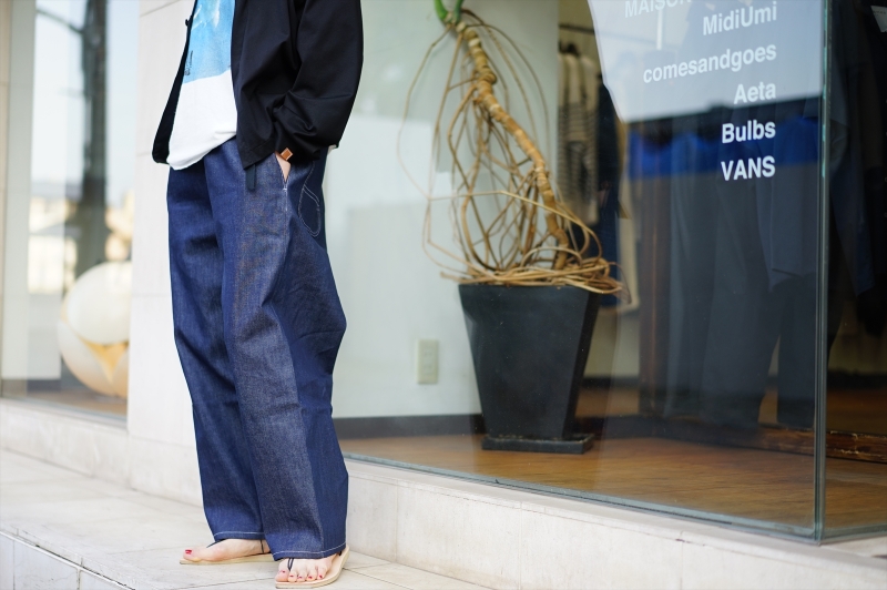camiel fortgens(カミエルフォートヘンス)の新作、GRANDPA PANTS DENIM