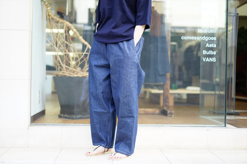 camiel fortgens(カミエルフォートヘンス)の新作、GRANDPA PANTS DENIM