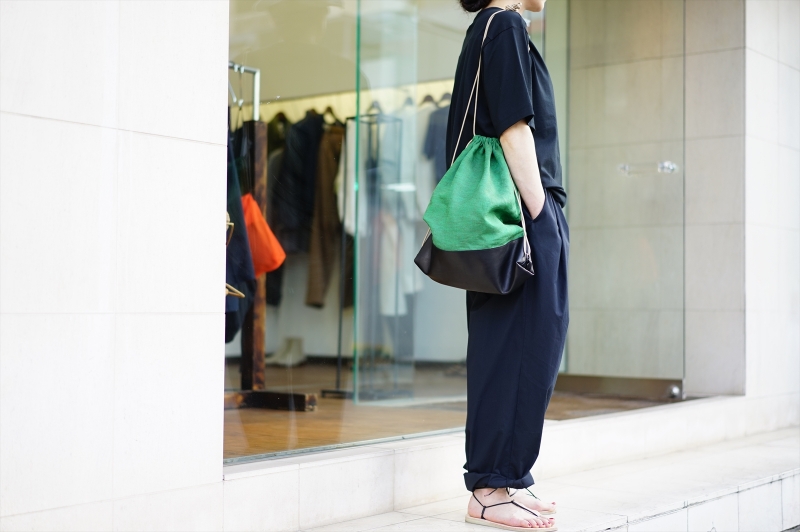 SUNSEA(サンシー)の新作、BANGLADESH w/耳 LINEN KNAPSACK/Greenを使っ