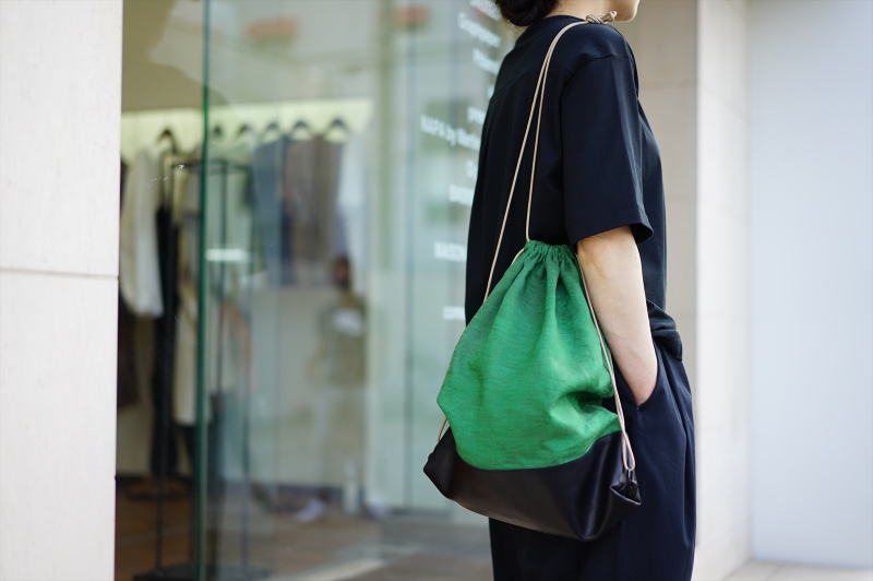 SUNSEA(サンシー)の新作、BANGLADESH w/耳 LINEN KNAPSACK/Greenを使っ
