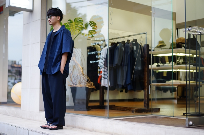これからの時期にお薦めなオープンカラーシャツ。camiel fortgens(カミ