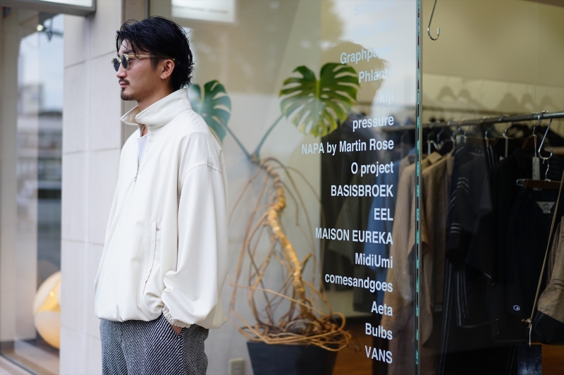 Graphpaper(グラフペーパー)22AW Collectionの新作、Wool Serge Half