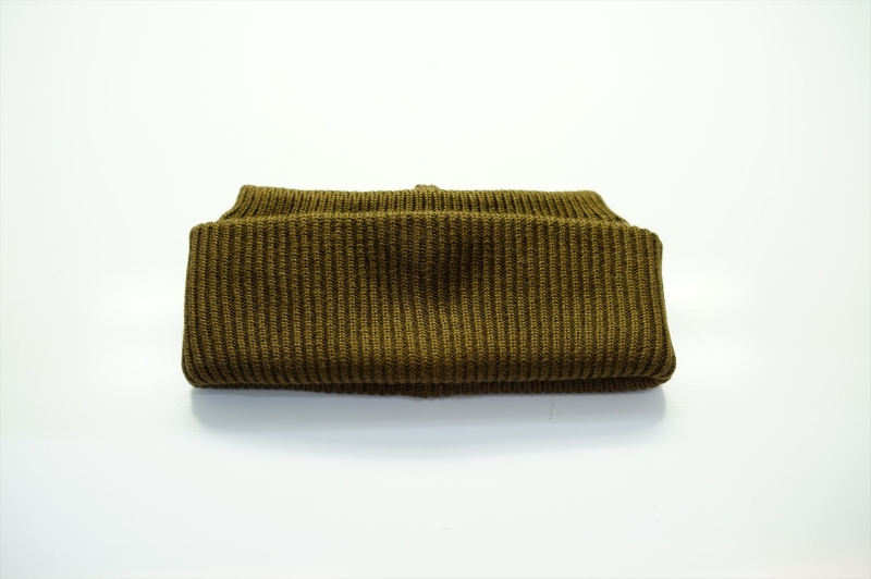comesandgoes(カムズアンドゴーズ)22AW Collectionの新作、Silk Flap