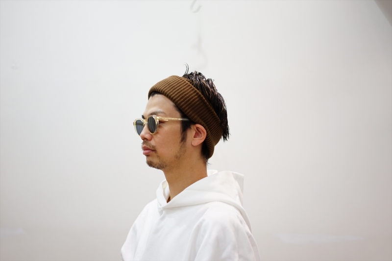 comesandgoes(カムズアンドゴーズ)22AW Collectionの新作、Silk Flap