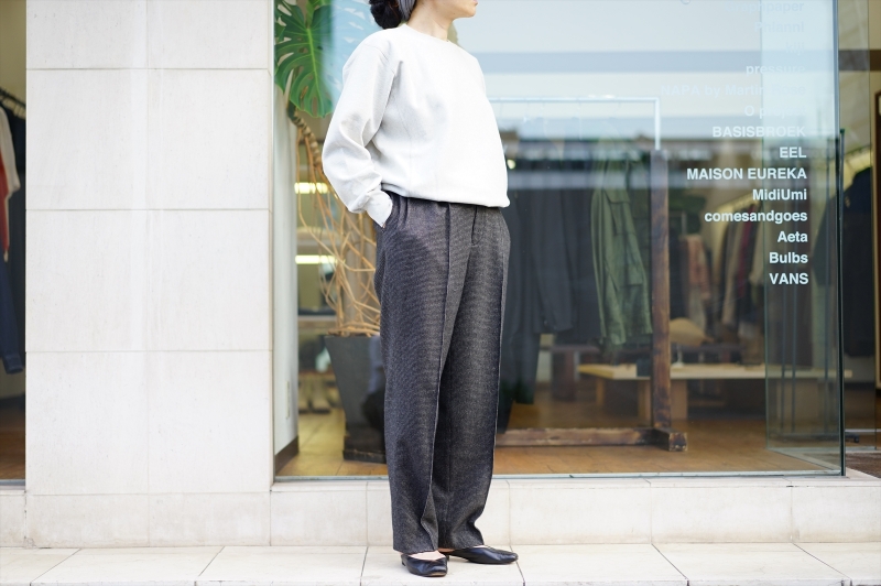 AURALEE for women's(オーラリーウィメンズ)22AW Collectionの新作