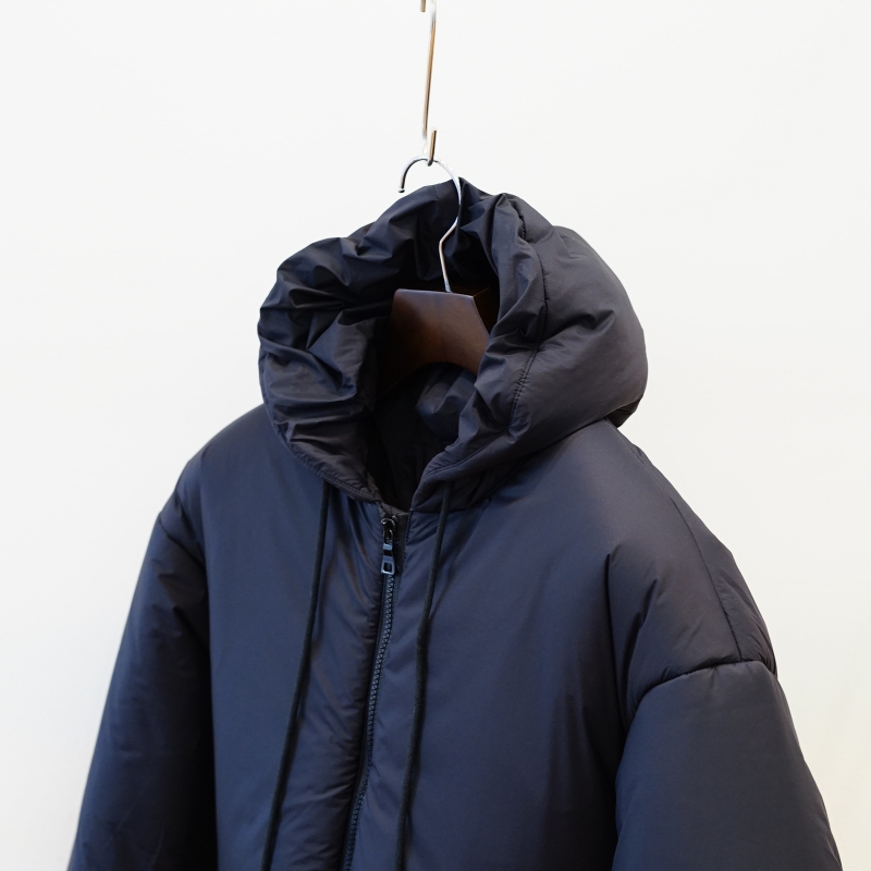 UNUSED(アンユーズド)22AW Collectionの新作、Hooded Padding Jacket 