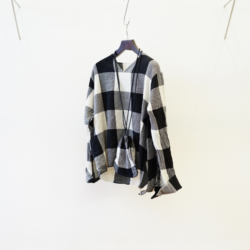 SUNSEA(サンシー)22AW Collectionの新作、Shrinkage V-Neck SUNSEA(サンシー)22AW Collectionの新作、Shrinkage V-Neck