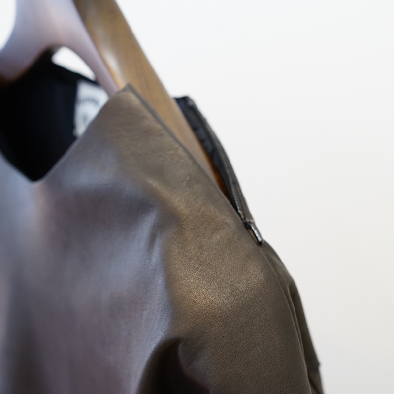 SUNSEA(サンシー)の新作Leather Sweat Shirtのご紹介です。 | BALUCA