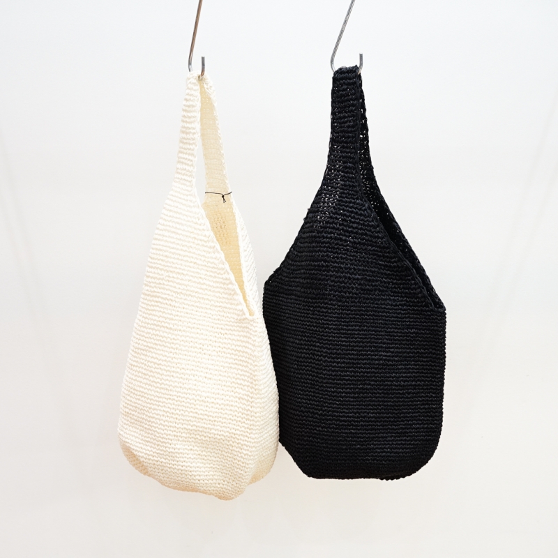 Aeta(アエタ)23SS Collectionの新作、Paper Yarn Shoulder(PY08