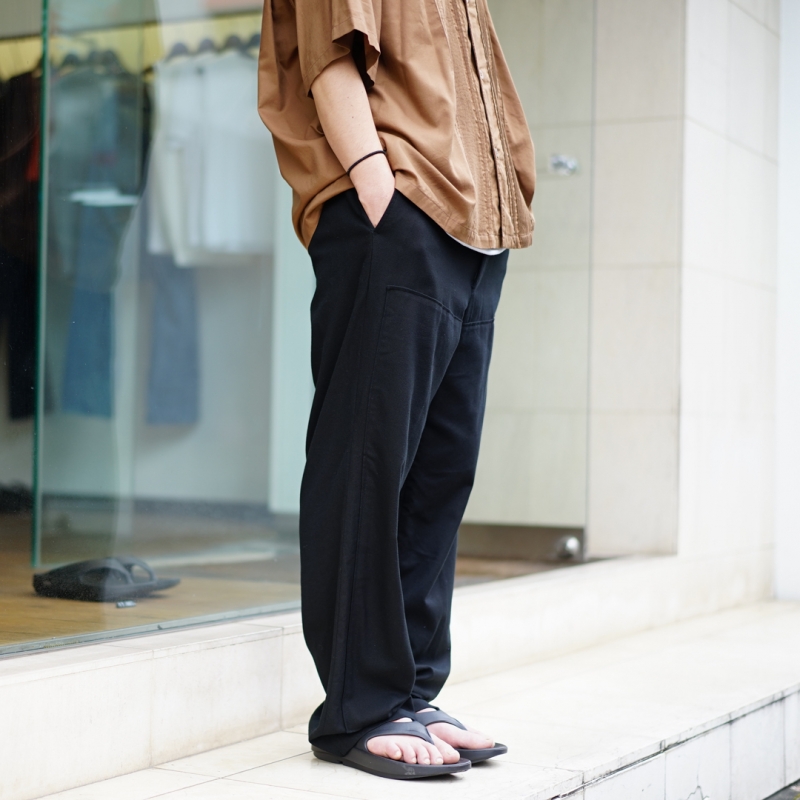 UNUSED(アンユーズド)23SS Collectionの新作、 Short Sleeve Pintuck